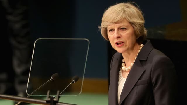 Teresa May, la Première ministre britannique, arrive en tête