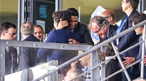 Le président du PSG Nasser Al-Khelaïfi salue chaleureusement Antoine Arnault, 3 mai 2025