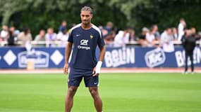 Loïc Badé à l'entraînement avec l'équipe de France en septembre 2024.