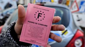 Le convoité papier rose du permis de conduire, maintenant d'ailleurs délivré dans un format plus moderne. (Illustration)