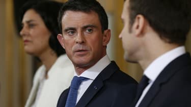 Manuel Valls, Myriam El Khomri et Emmanuel Macron, le 11 mars 2016.