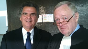 Alain de Pouzilhac et son avocat Olivier Metzner au tribunal de Nanterre