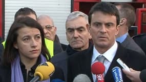 Cécile Duflot et Manuel Valls se sont rendus mercredi matin à Gennevilliers, où un incendie a fait 5 morts.