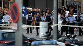 Les policiers déployés à Barcelone.