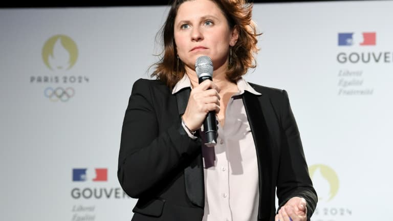 La ministre des Sports Roxana Maracineanu lors d'un point presse à Paris, le 13 décembre 2021 