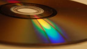 Les ventes de compacts discs augmentent au premier semestre 2013, une première en dix ans.
