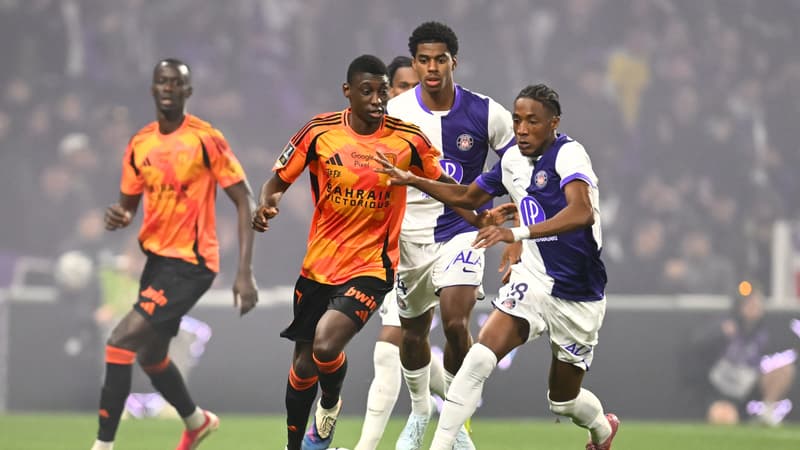 EN DIRECT. Toulouse-Paris FC: le Téfécé domine et cherche l'ouverture