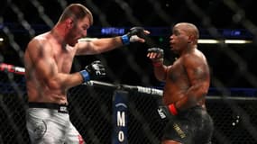 Stipe Miocic face à Daniel Cormier