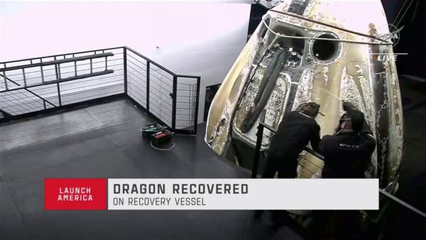 La capsule Crew Dragon après son amerrisage