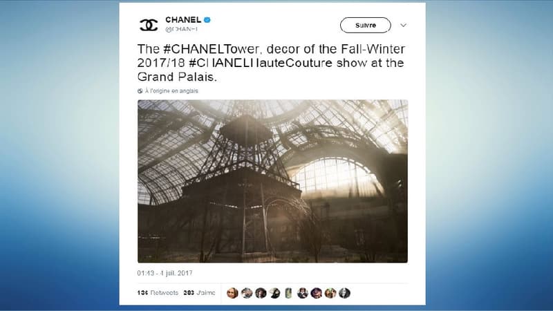 Pour son défilé automne-hiver 2017-2018, Chanel a fait entrer une tour Eiffel dans le Grand Palais.