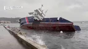 Tempête Bella: un bateau de 36 mètres s'échoue à Ajaccio