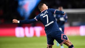 La maillot domicile Mbappé n'est plus disponible à la vente sur le site du PSG