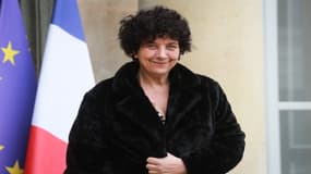 Frédérique Vidal appelle à la prudence à propos de l'espoir suscité par la chloroquine 