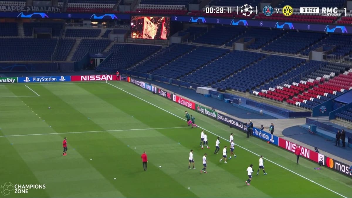 Un écran géant du Parc des Princes Un écran géant du Parc des Princes