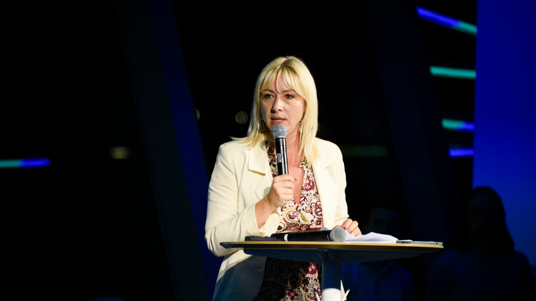 "Si j’étais députée, je l’aurais votée": Florence Portelli, vice-présidente des LR, favorable à la censure