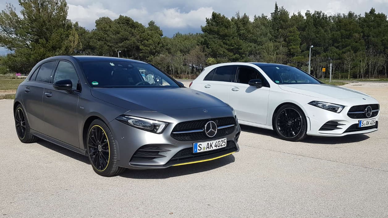 Si le design s'est assagi, la Classe A conserve sa face avant plutôt agressive, surtout sur la finition AMG Line en gris mat sur la photo.