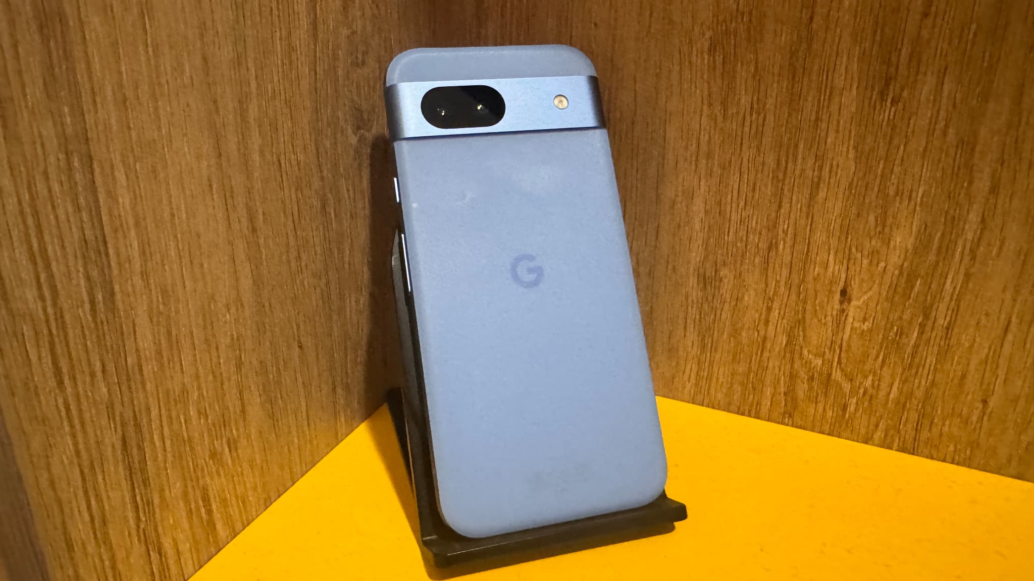 Google Pixel 8a