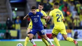 Duel entre Pulisic et Foyth lors de Chelsea-Villarreal
