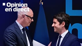 L'ancien Premier ministre et député des Hauts-de-Seine Gabriel Attal salue le chef du parti de droite "Horizons" Édouard Philippe à Paris, le 30 avril 2024. 