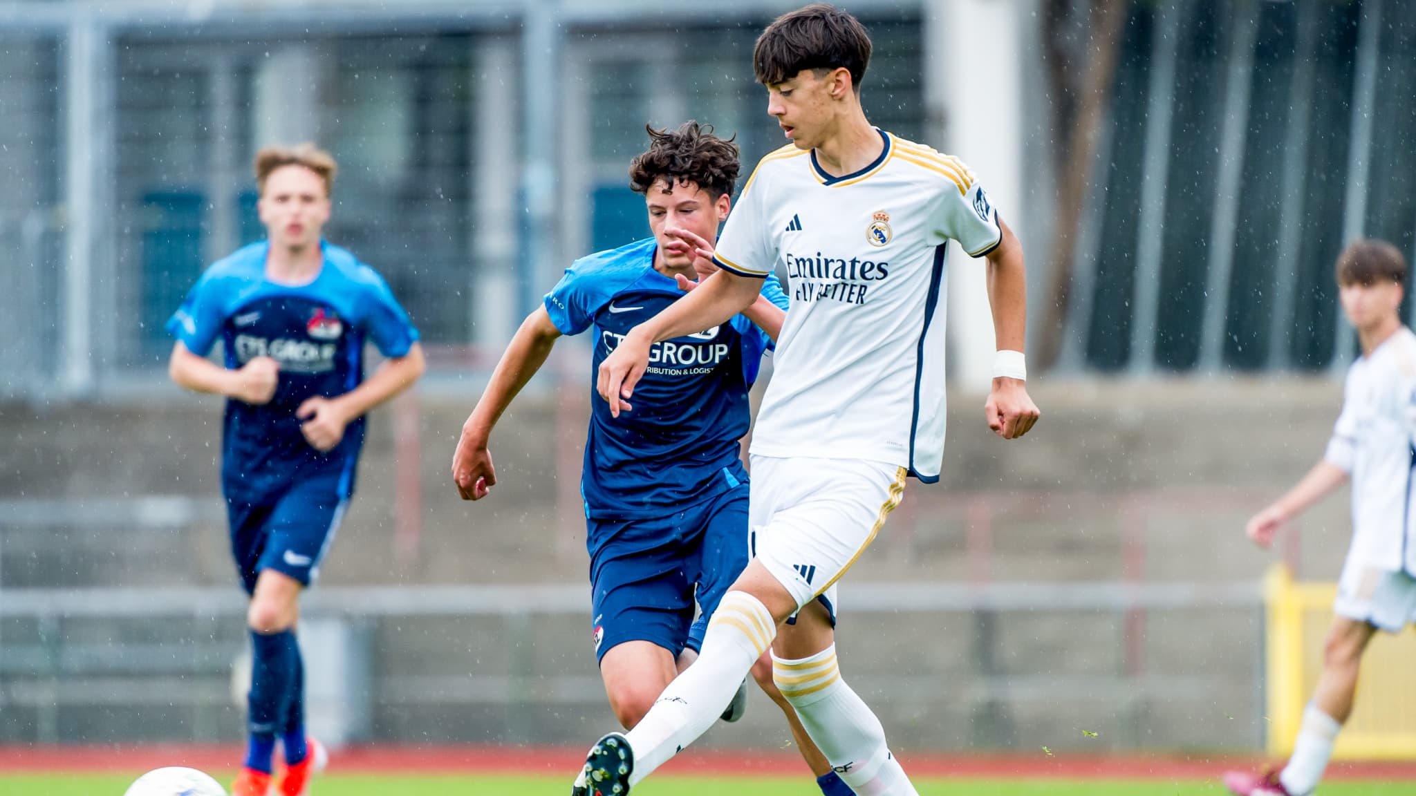 LA FRANCE GAGNE SA BATAILLE CONTRE L'ESPAGNE: LA PÉPITE DU REAL MADRID LEO LEMAITRE SÉLECTIONNÉE AVEC LES BLEUS EN U17