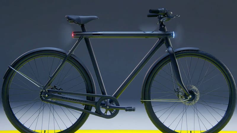 Ce vélo aux allures classique est électrique, connecté et intelligent