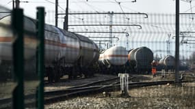Trains de hydrocarbures à la gare de Sibelin, à Lyon, le 13 mars 2017 