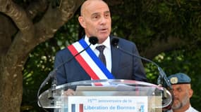  Le maire de Bormes-les-Mimosas, Farnçois Arizzi, a été décoré de la Légion d'honneur.