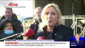 Marine Le Pen: "Il n'est pas question que je demande le pass sanitaire" dans les meetings