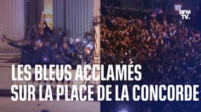 Les Bleus accueillis en héros sur la Place de la Concorde