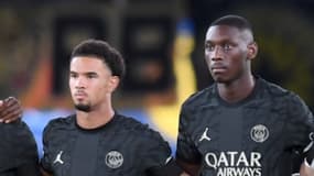 Warren Zaïre-Emery et Randal Kolo Muani avec le PSG en septembre 2023