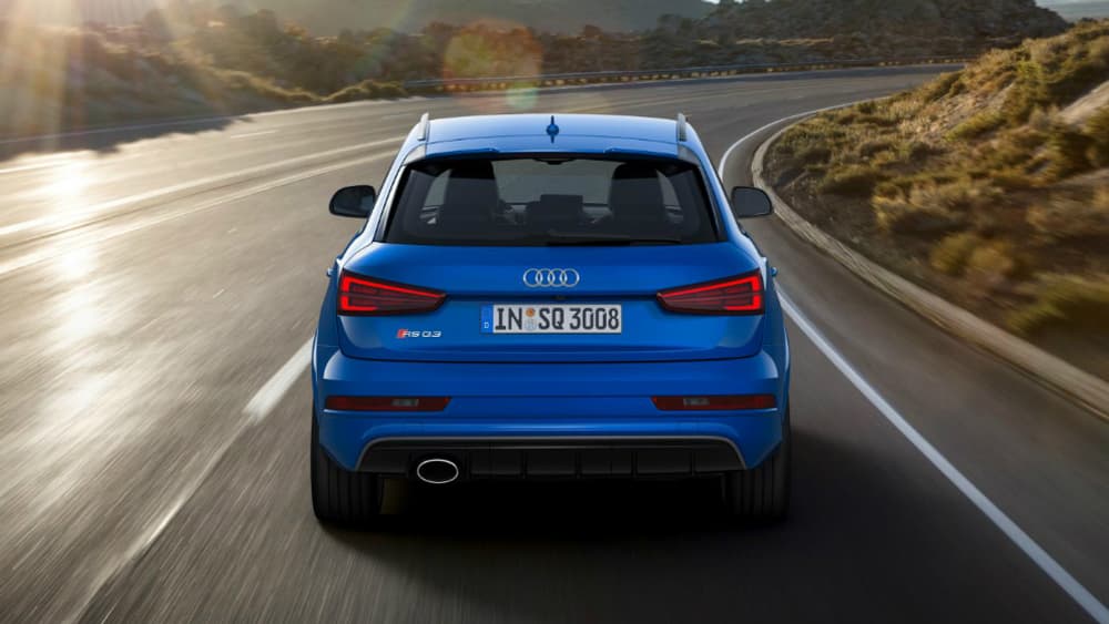 Le prix de vente initial du RS Q3 "Performance" est fixé à 64.180 euros soit presque 4.000 euros de plus que le modèle standard.