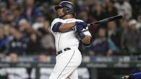 MLB