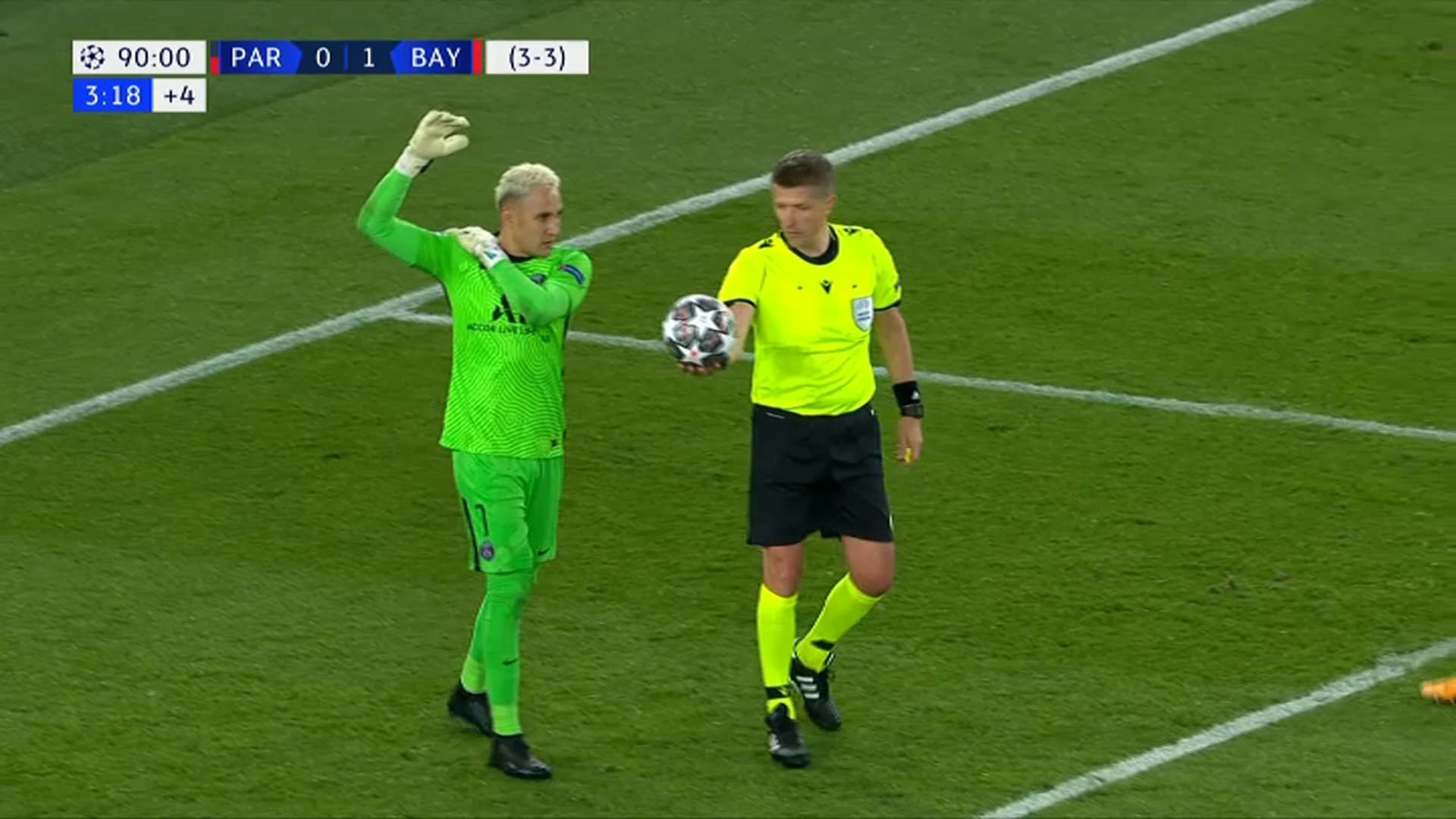 Navas dans le temps additionnel de PSG-Bayern, le 13 avril 2021 Navas dans le temps additionnel de PSG-Bayern, le 13 avril 2021