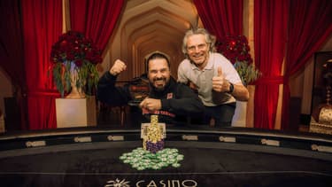 Moundir vainqueur du HR du MPO pour 60.000€, en compagnie de Jean Alexandre Bauchet-Bouhlal, propriétaire des lieux 