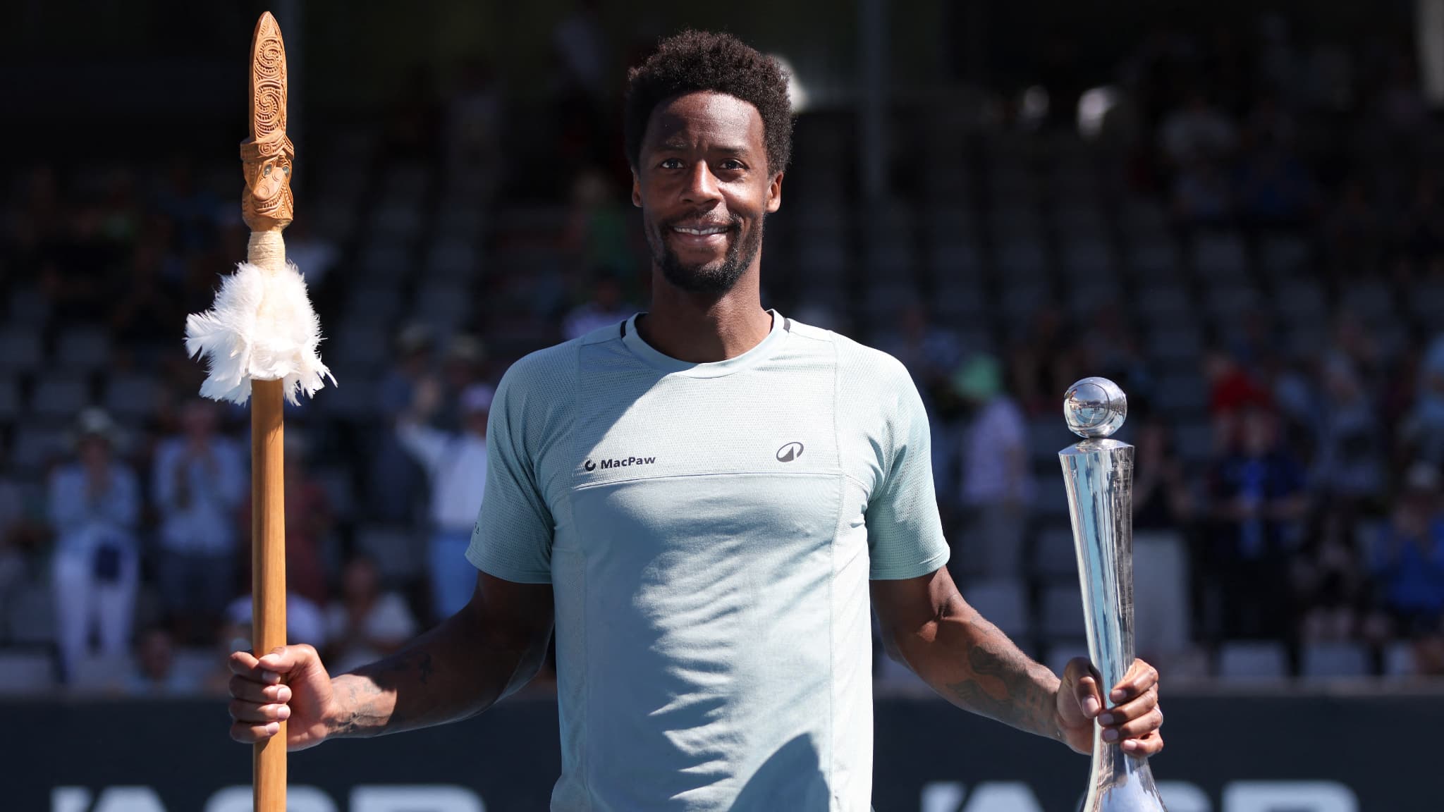 https://images.bfmtv.com/7Z2CSP5-Zqj2Ll6eTamDCNA_9HA=/0x49:2048x1201/images/Gael-Monfils-gagne-son-13e-titre-ATP-a-Auckland-le-11-01-2025-2011401.jpg