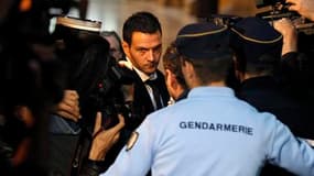 Le tribunal correctionnel de Paris a estimé mardi que l'ex-trader de la Société générale Jérôme Kerviel n'avait eu aucune autorisation de sa hiérarchie pour spéculer à outrance et s'était attaché à tromper les services de contrôle de la banque. /Photo pri