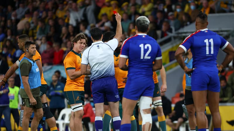 XV de France: le sélectionneur australien accuse Jelonch et les Bleus d’avoir simulé