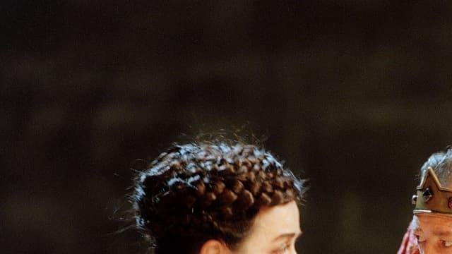 Dominique Valadie, Carlo Brandt et Michel Didym le 9 Juillet 1996 dans la pièce Edward II de Christopher Marlowe. 