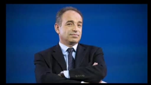 Les propos de Jean-François Copé sur le livre "Tous à poil" sont tournés en dérision par les internautes.