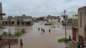 Les images d'importantes inondations à Dakar au Sénégal après des pluies exceptionnelles