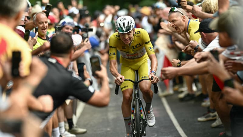 Tadej Pogacar dans le col du Haag lors de la 14e etape du Tour de France le 18 juillet 2026 2322059