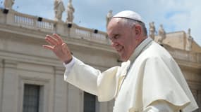 Le pape François au Vatican, le 17 juin 2015.