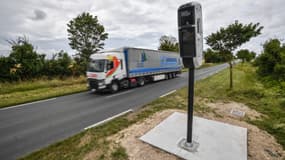 Un radar tourelle installé à La Rochelle en juin 2019