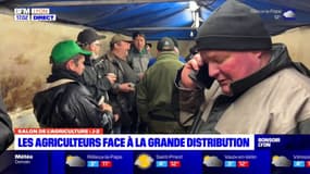 Rhône: les agriculteurs bloquent les centrales d'achat de la grande distribution