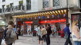 Des cinémas ont reprogrammé des films d'Alain Delon après l'annonce de la mort de l'acteur