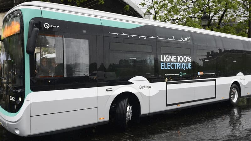 Les 23 véhicules de la ligne 341 (Charles de Gaulle-Etoile / Porte de Clignancourt) sont des bus Bolloré à propulsion électrique.