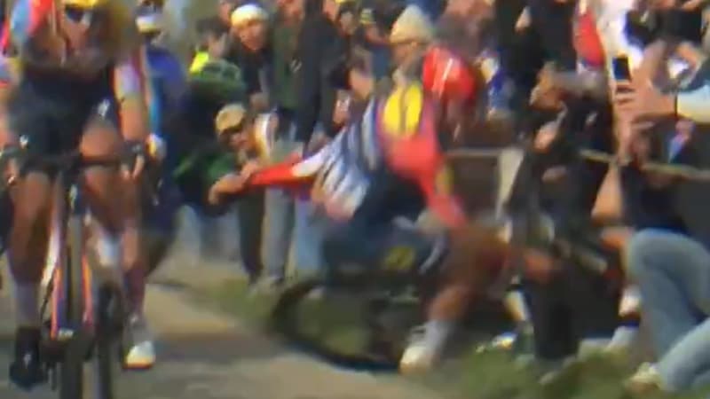 La chute de Lucinda Brand apres avoir percute un spectateur sur Paris Roubaix le 12 avril 2026 2269220