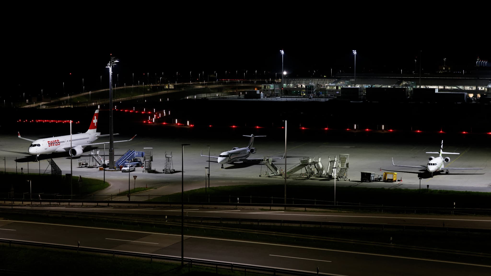 L'AÉROPORT DE MUNICH À NOUVEAU FERMÉ APRÈS UNE NOUVELLE ALERTE AUX DRONES