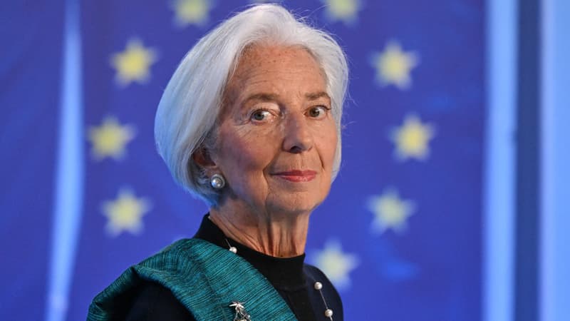 Francfort est la première des grandes banques centrales à dégainer: après un an sans mouvement, la BCE relève ses taux directeurs face à l'accélération de l'inflation dans la zone euro