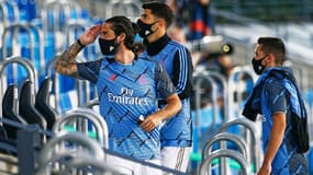 les joueurs du Real Madrid masqués